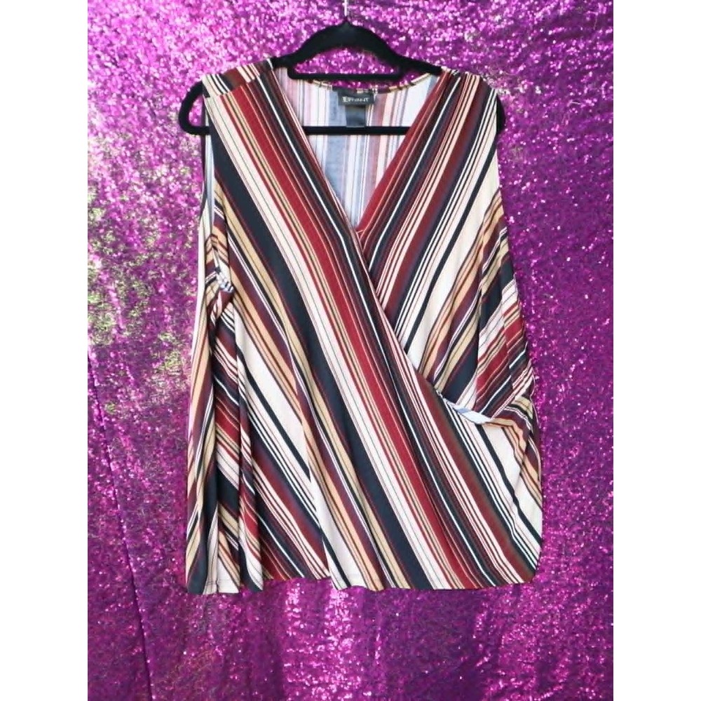 Multicolor Striped Top 26/28 Lane Bryant Women Sleeveless Surplice V-Neck Blouse